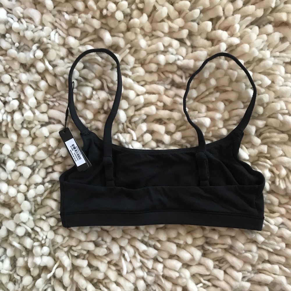 XX SOLD XX Skims || Scoop Neck Bralette - XS Onyx - Picture 2 of 2